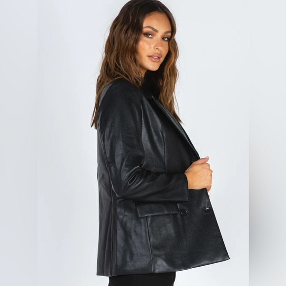 SOLD ~ ELLEN FAUX LEATHER BLAZER - Picture 4 of 12